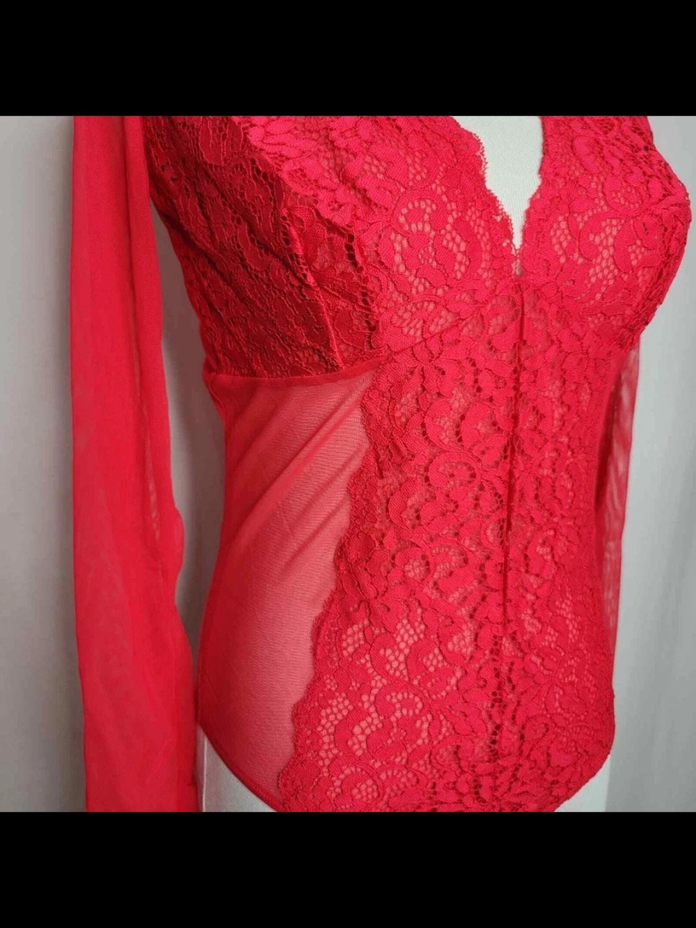 INC International Concepts Red Lace Long Sleeve Bodysuit – Medium NWT - Picture 4 of 9